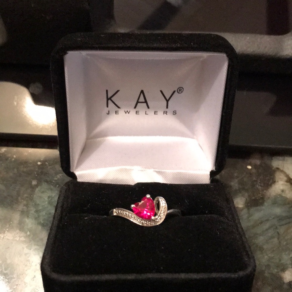 Woman’s ring